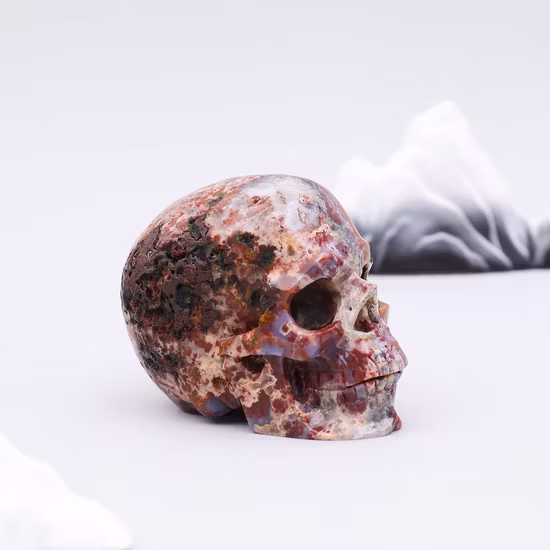 Calavera Tallada en Ágata y Piedra Cristal